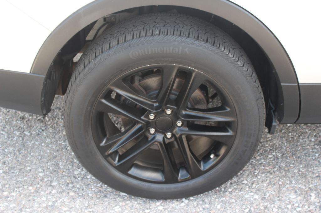 2017 Ford Explorer Image 27