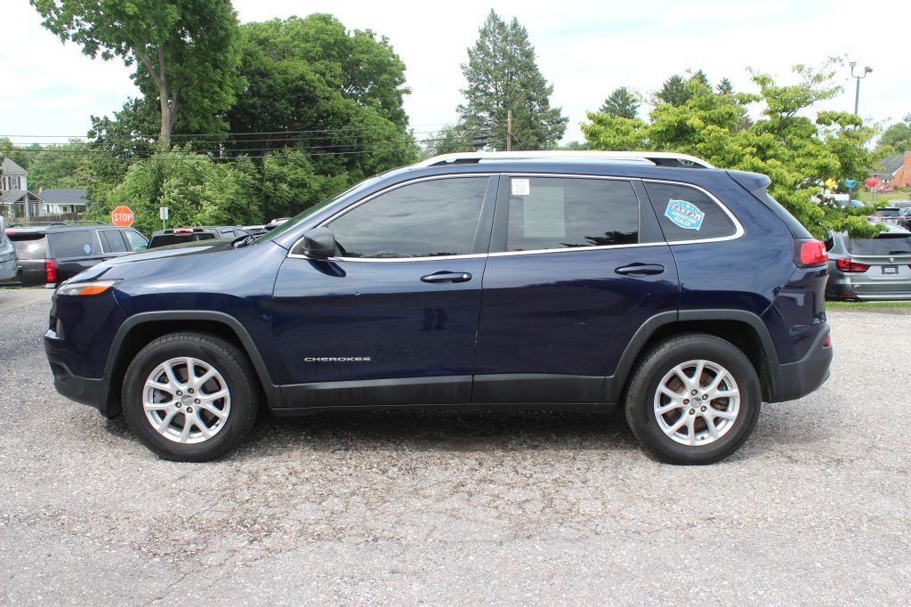 2015 Jeep Cherokee Image 8