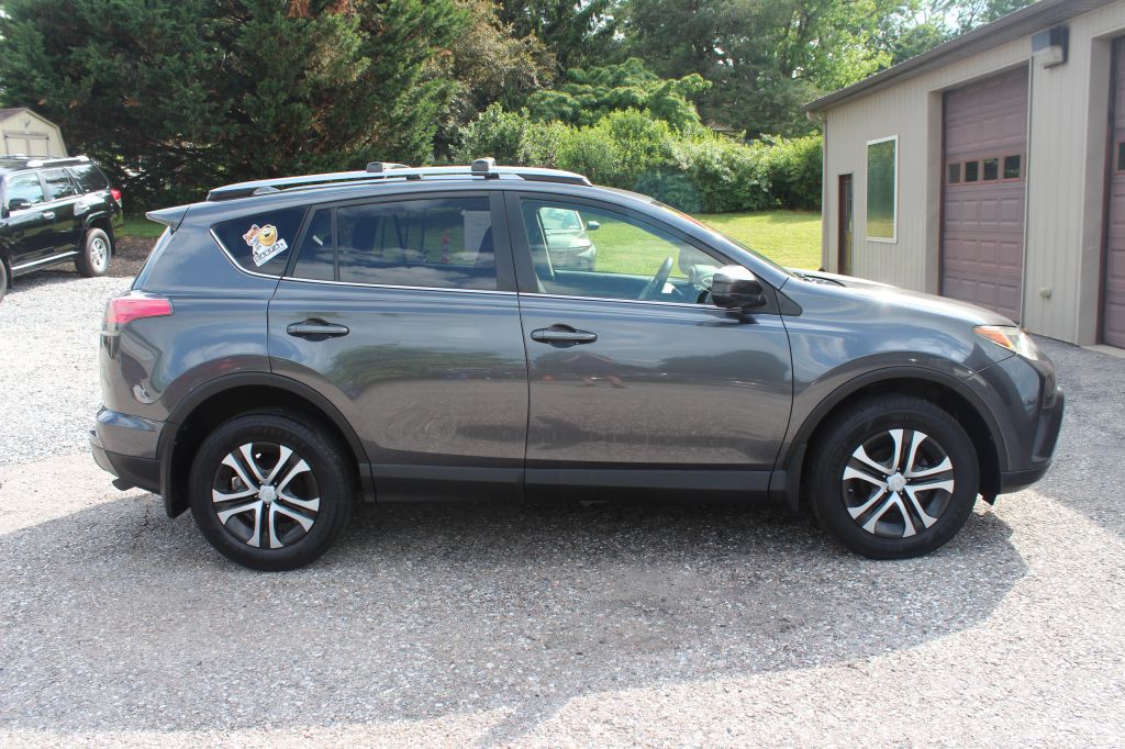 2018 Toyota Rav4 Image 4