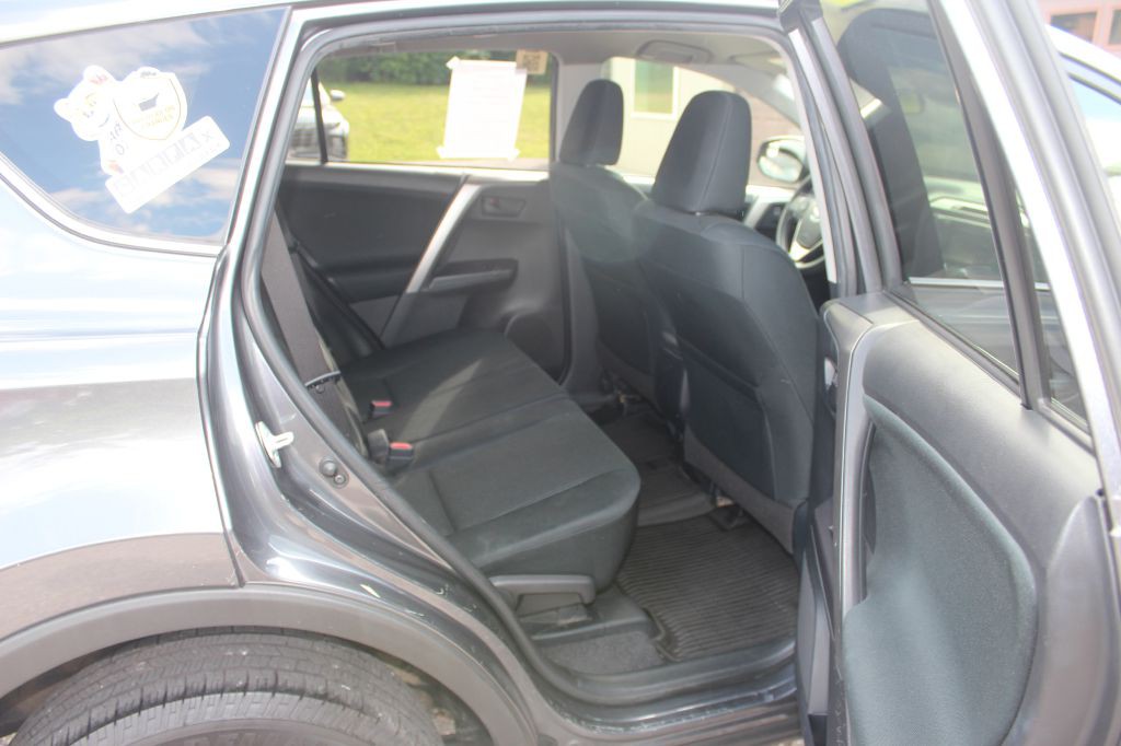 2018 Toyota Rav4 Image 14