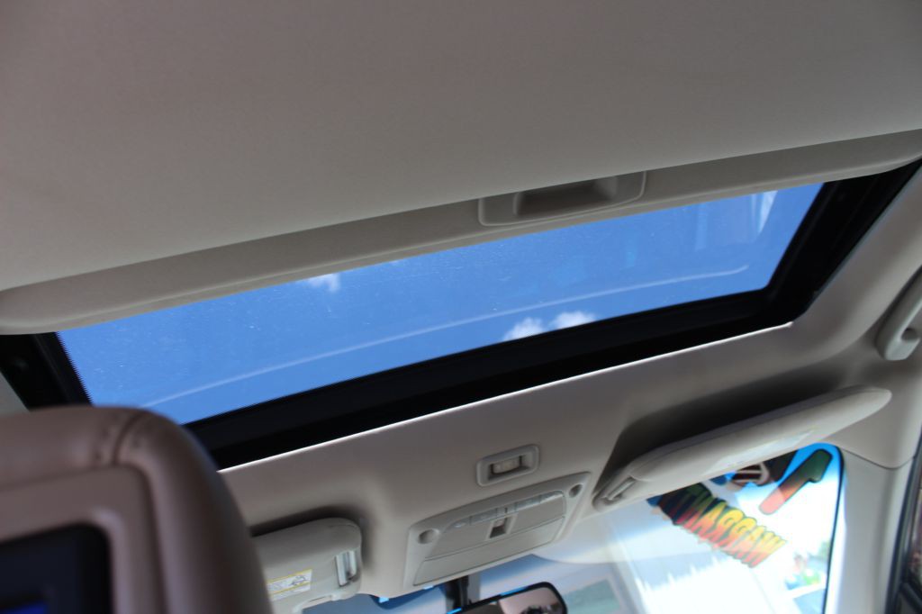 2014 Nissan Pathfinder Image 19