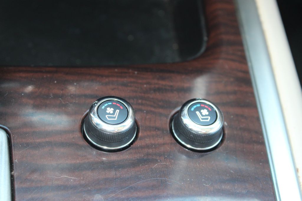 2014 Nissan Pathfinder Image 25