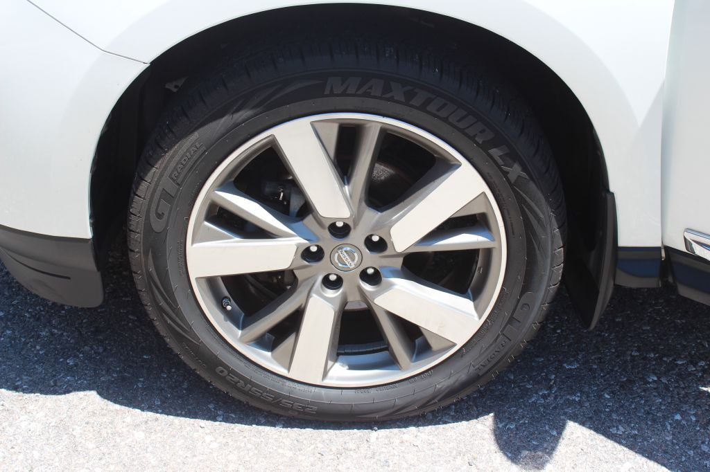 2014 Nissan Pathfinder Image 27