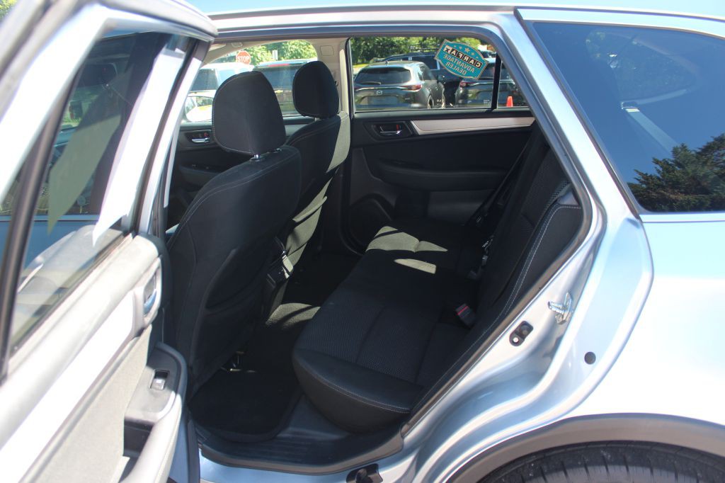 2018 Subaru Outback Image 11