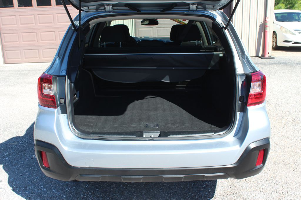 2018 Subaru Outback Image 13