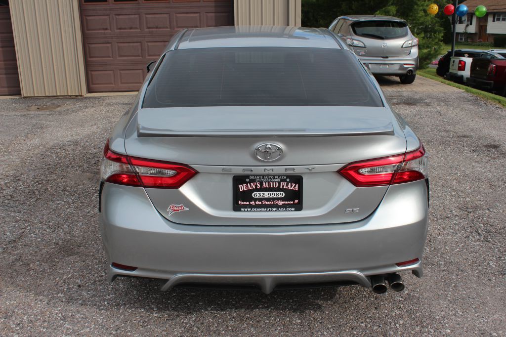 2018 Toyota Camry Image 6