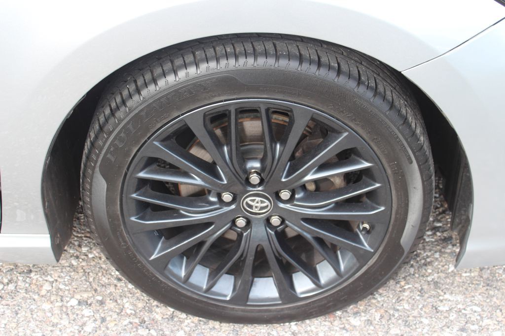 2018 Toyota Camry Image 22