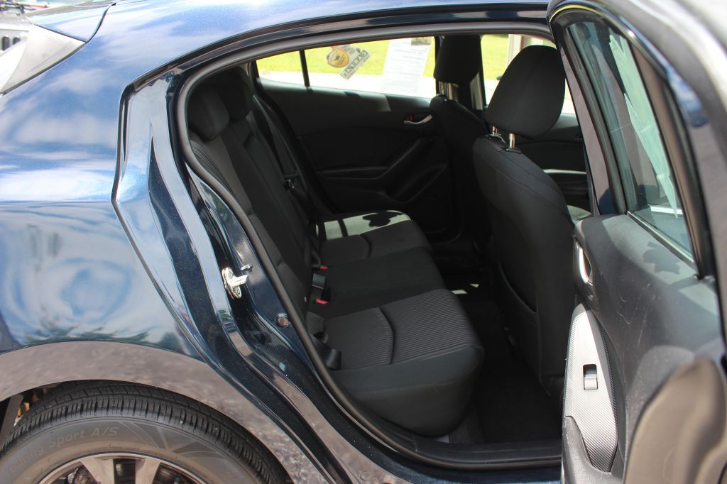 2014 Mazda Mazda3 Image 14