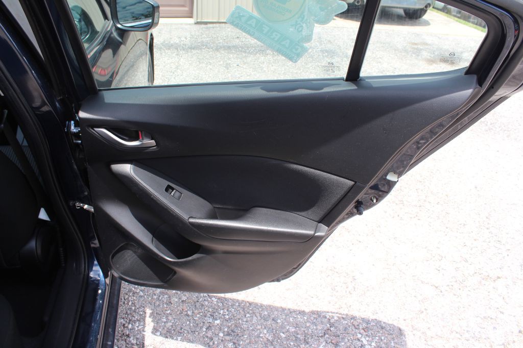 2014 Mazda Mazda3 Image 15