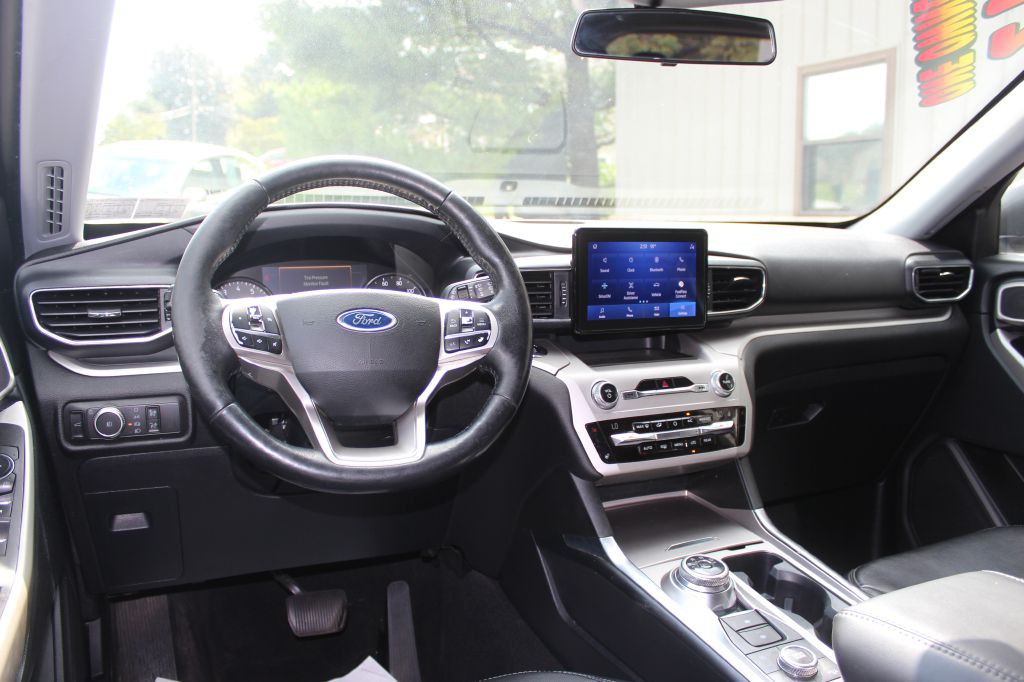 2021 Ford Explorer Image 19