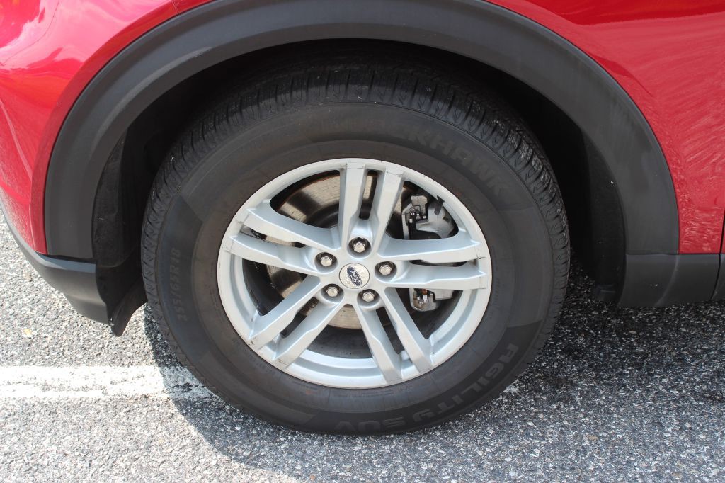 2021 Ford Explorer Image 23