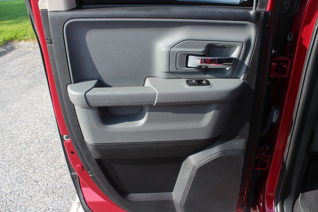 2014 RAM 1500 Image 12