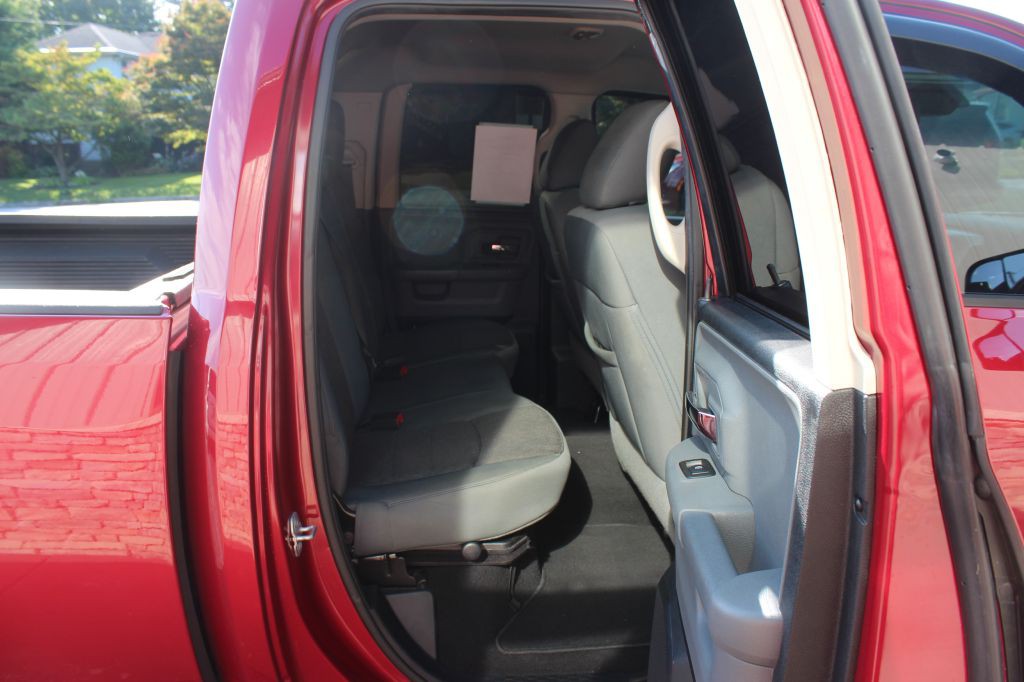 2014 RAM 1500 Image 14