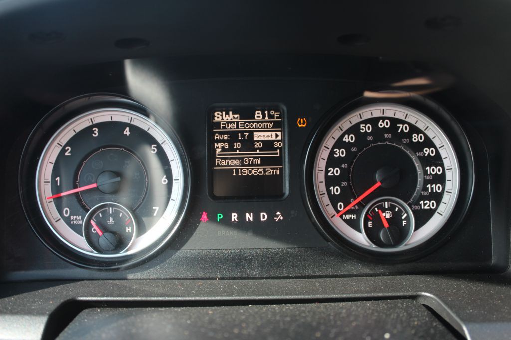 2014 RAM 1500 Image 19