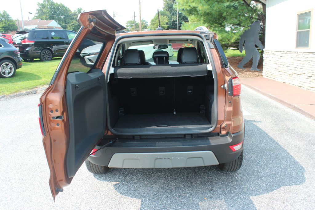 2019 Ford Econoline Image 13