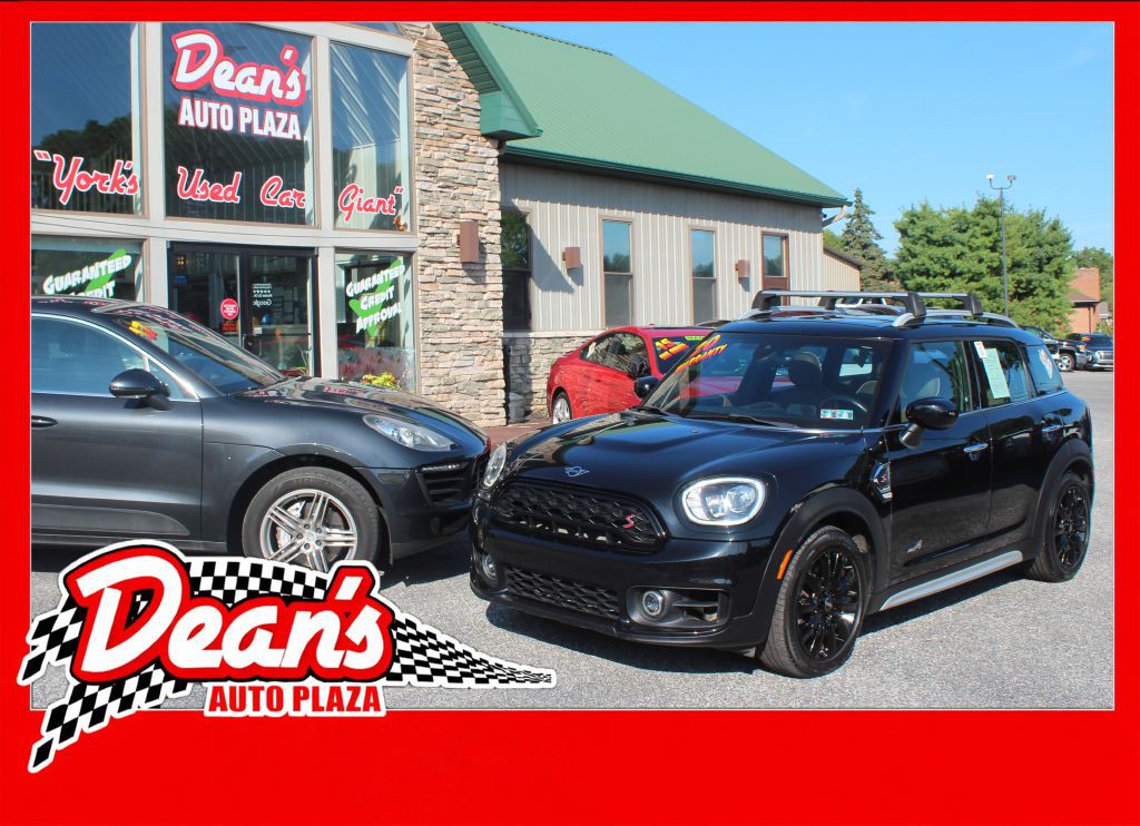 2020 MINI Cooper Image 1
