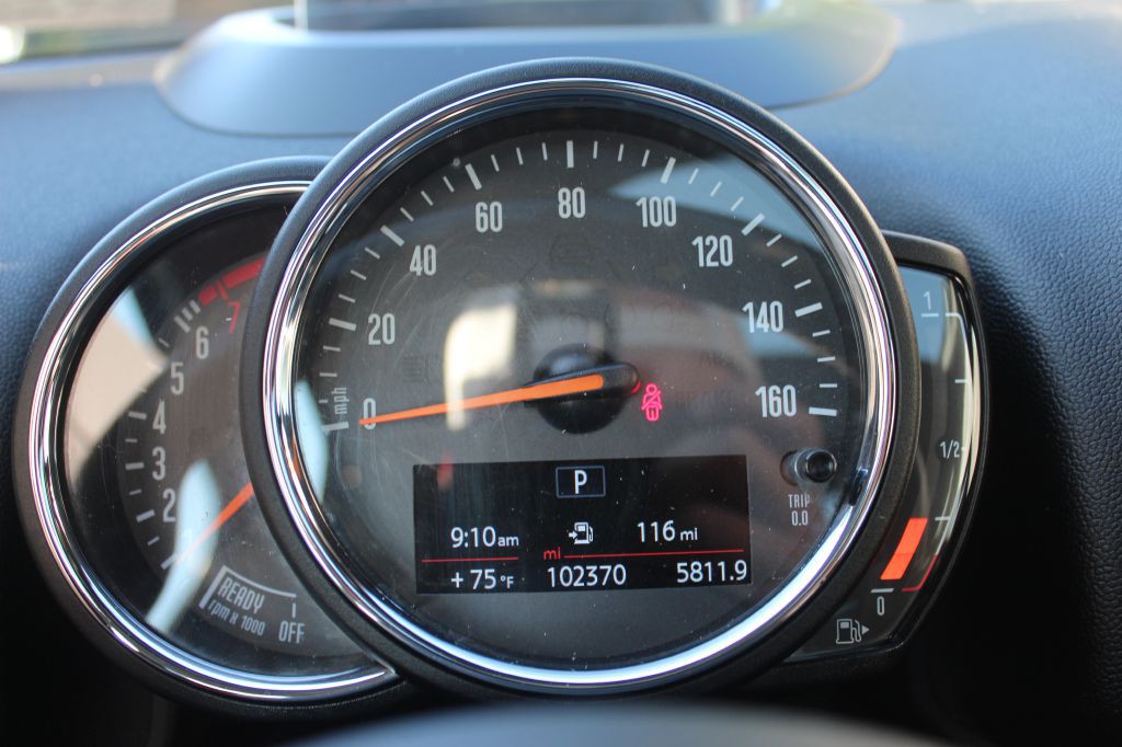 2020 MINI Cooper Image 20