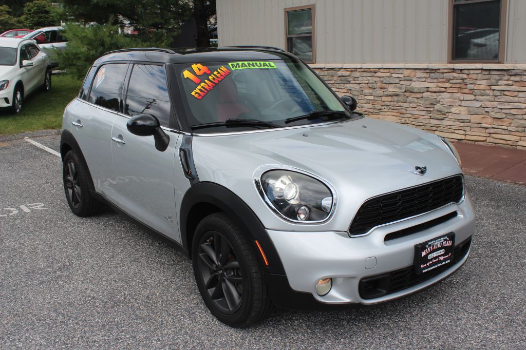 2014 MINI Cooper Image 3