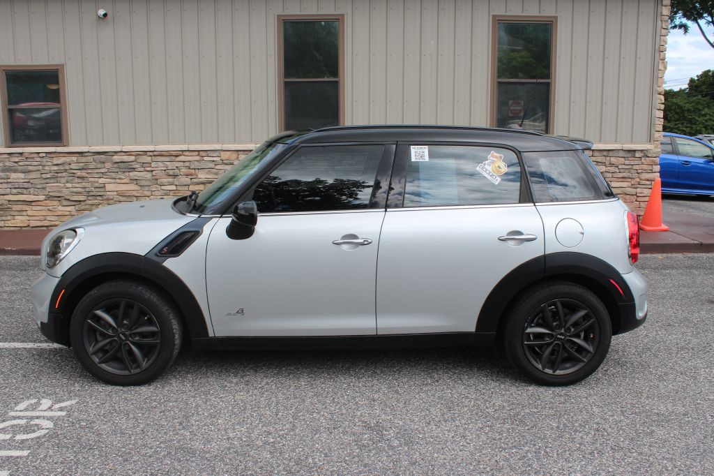 2014 MINI Cooper Image 8