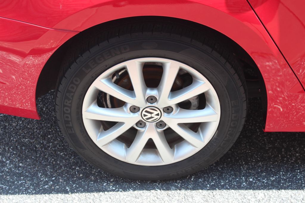 2014 Volkswagen Jetta Image 25