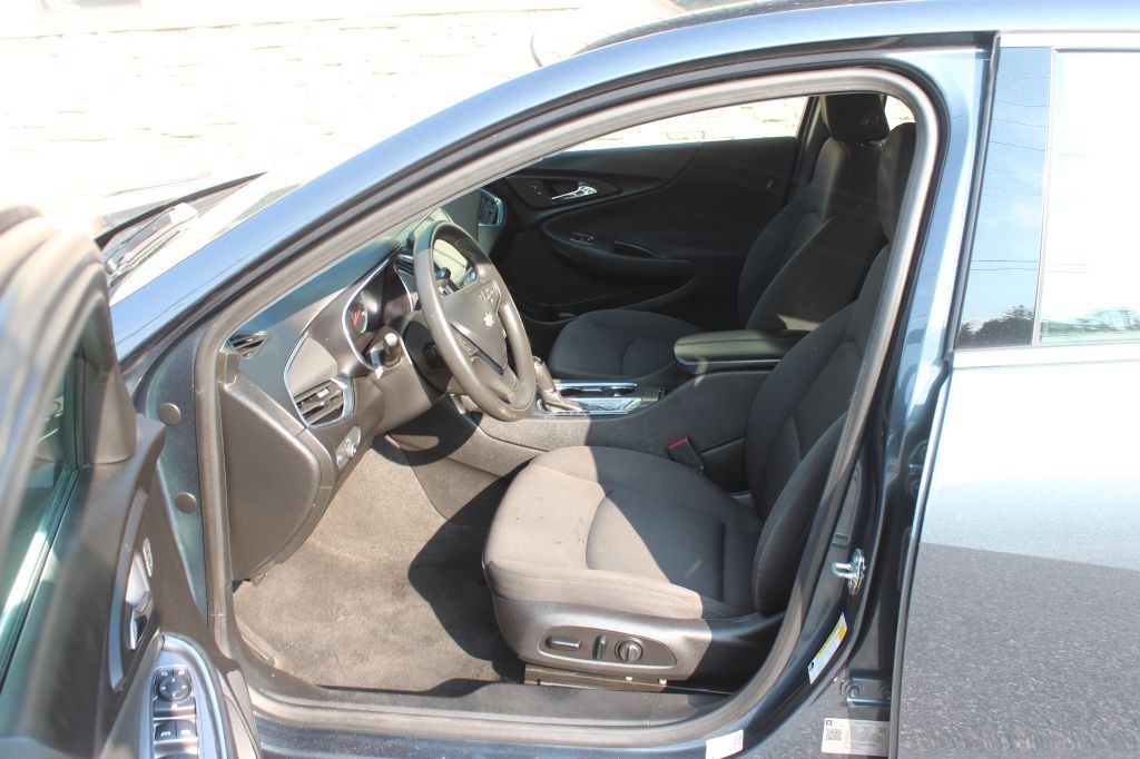2020 Chevrolet Malibu Image 9