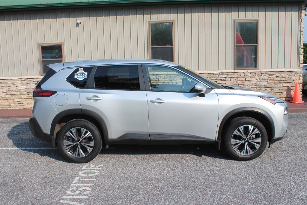 2023 Nissan Rogue Image 4