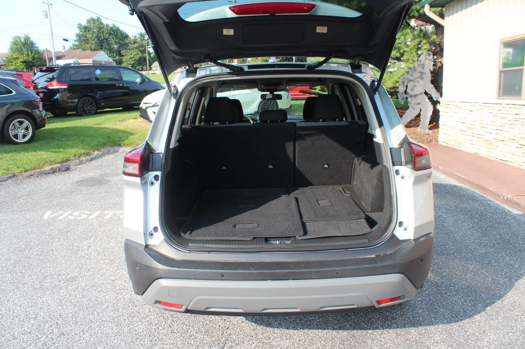 2023 Nissan Rogue Image 13