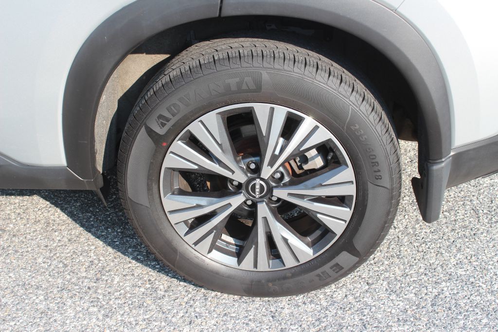 2023 Nissan Rogue Image 26