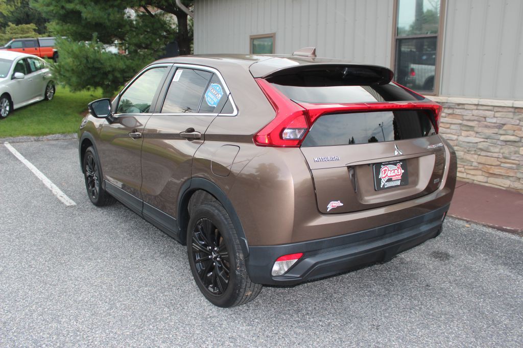 2018 Mitsubishi Eclipse Image 7