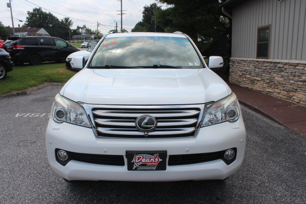 2013 Lexus GX Image 2