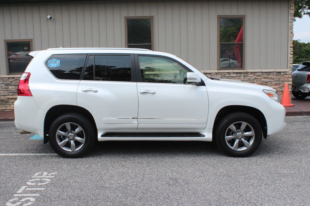 2013 Lexus GX Image 4