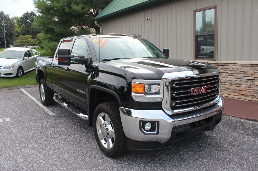 2016 GMC Sierra Image 3