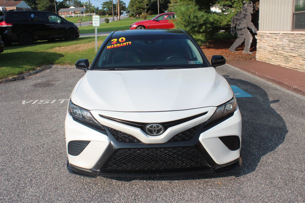 2020 Toyota Camry Image 2