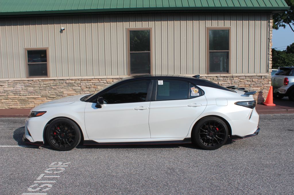 2020 Toyota Camry Image 8