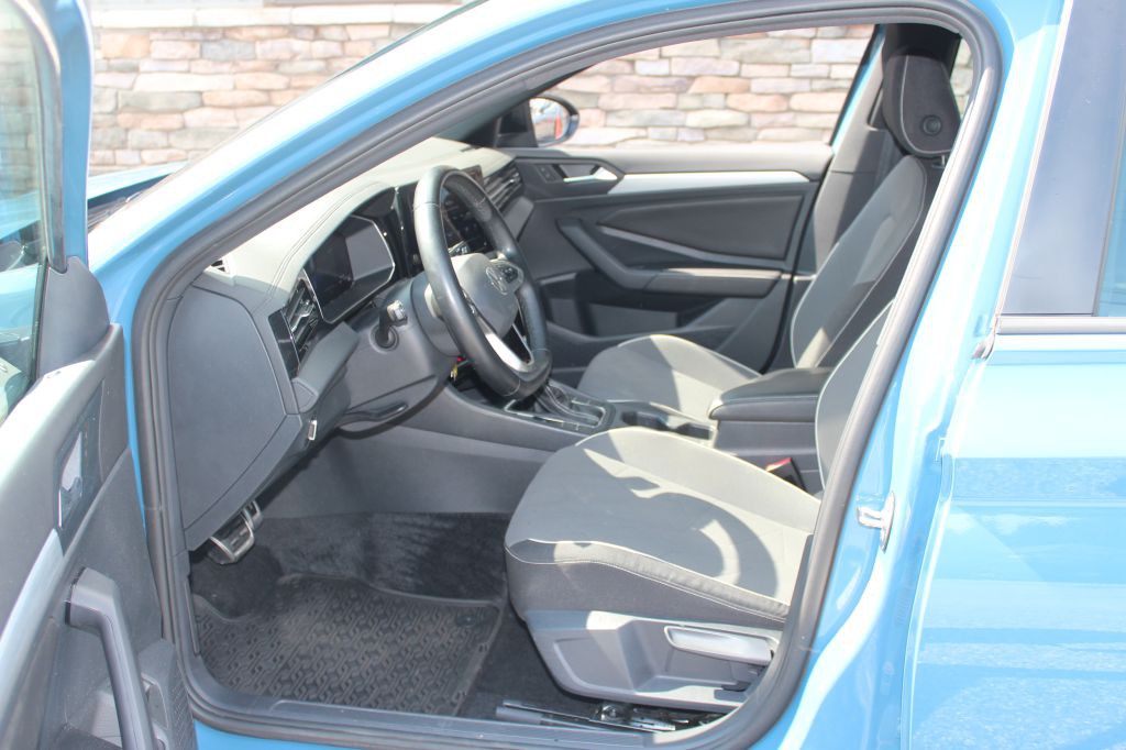 2025 Volkswagen Jetta Image 9