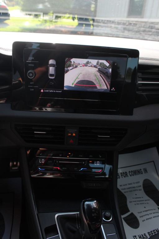 2025 Volkswagen Jetta Image 19