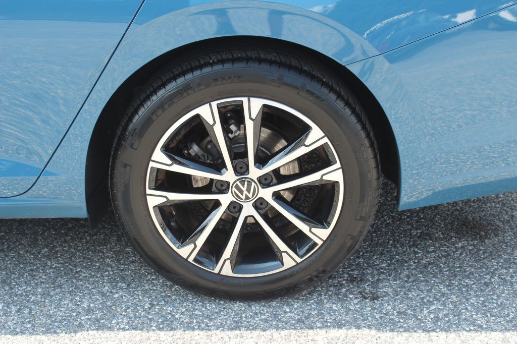 2025 Volkswagen Jetta Image 24