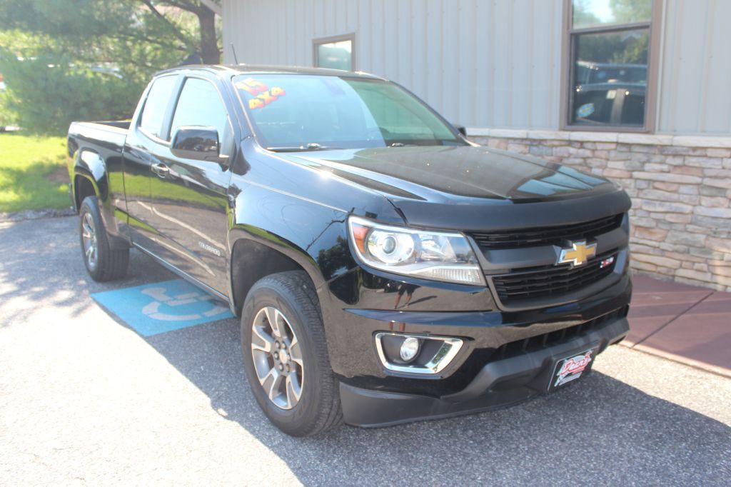 2015 Chevrolet Colorado Image 3