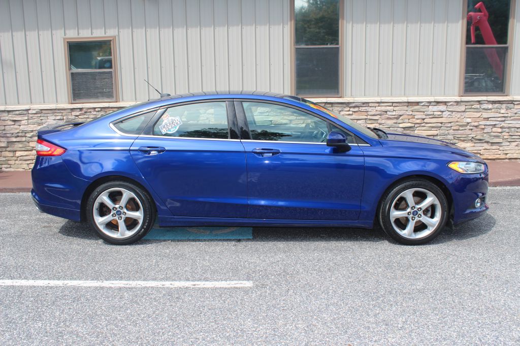 2016 Ford Fusion Image 4