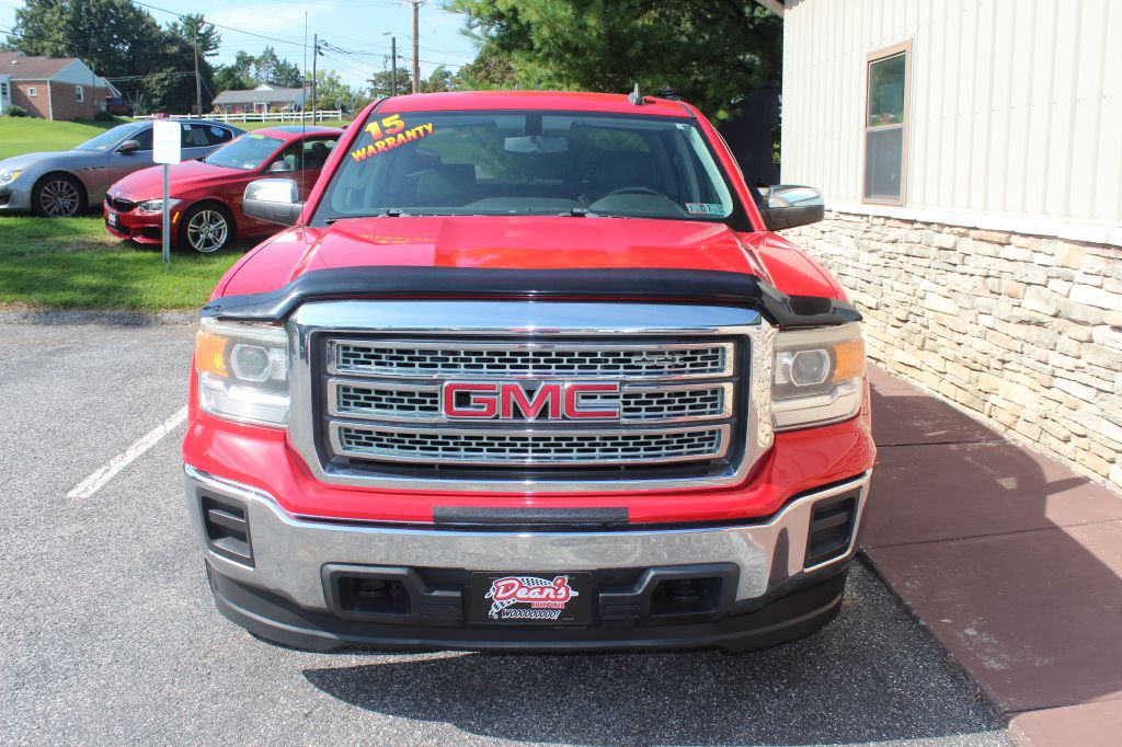 2015 GMC Sierra Image 2