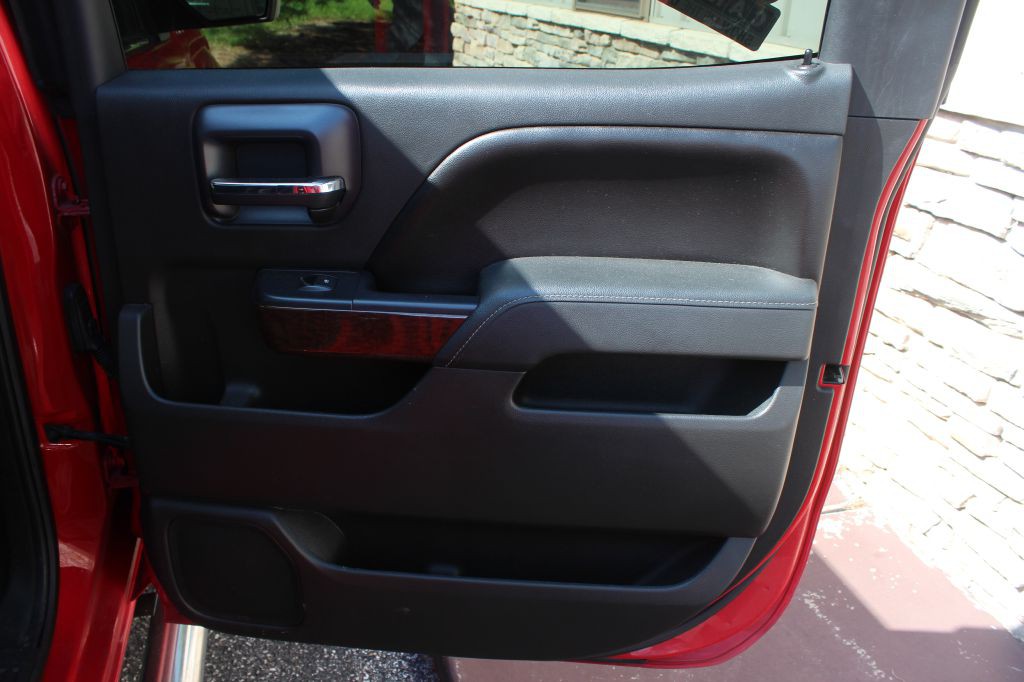 2015 GMC Sierra Image 15