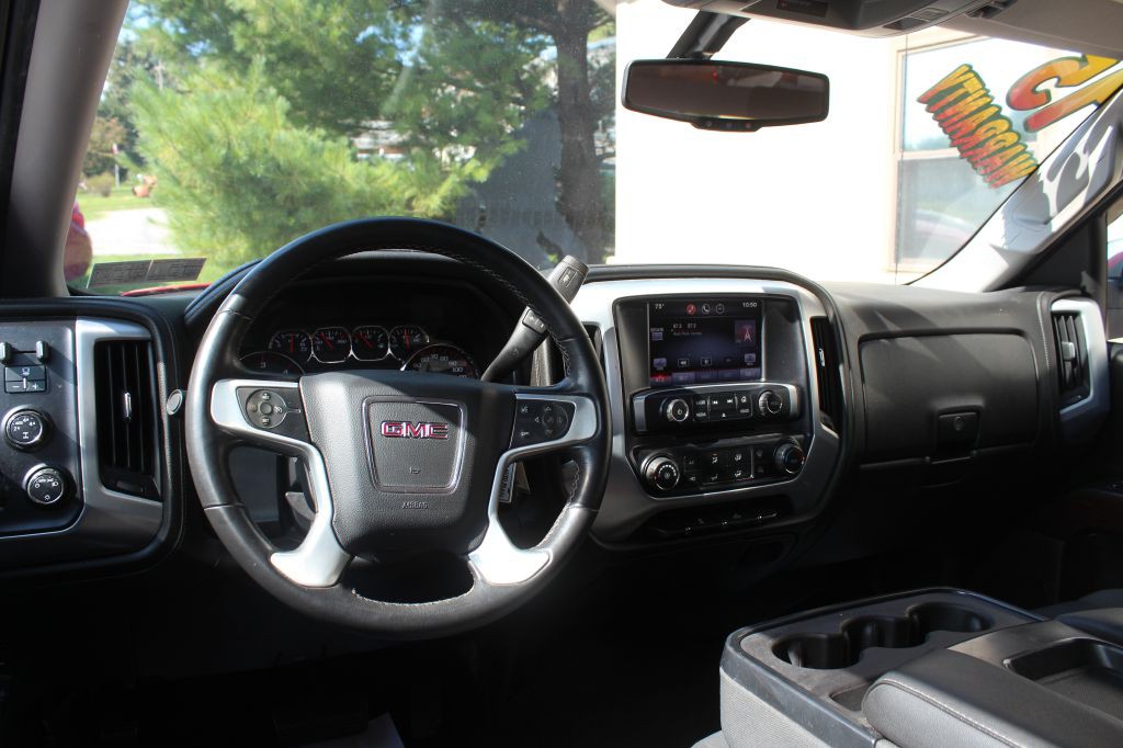 2015 GMC Sierra Image 18