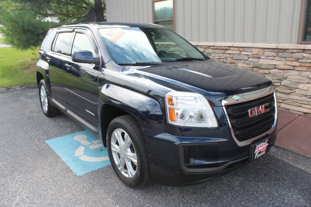 2017 GMC Terrain Image 3