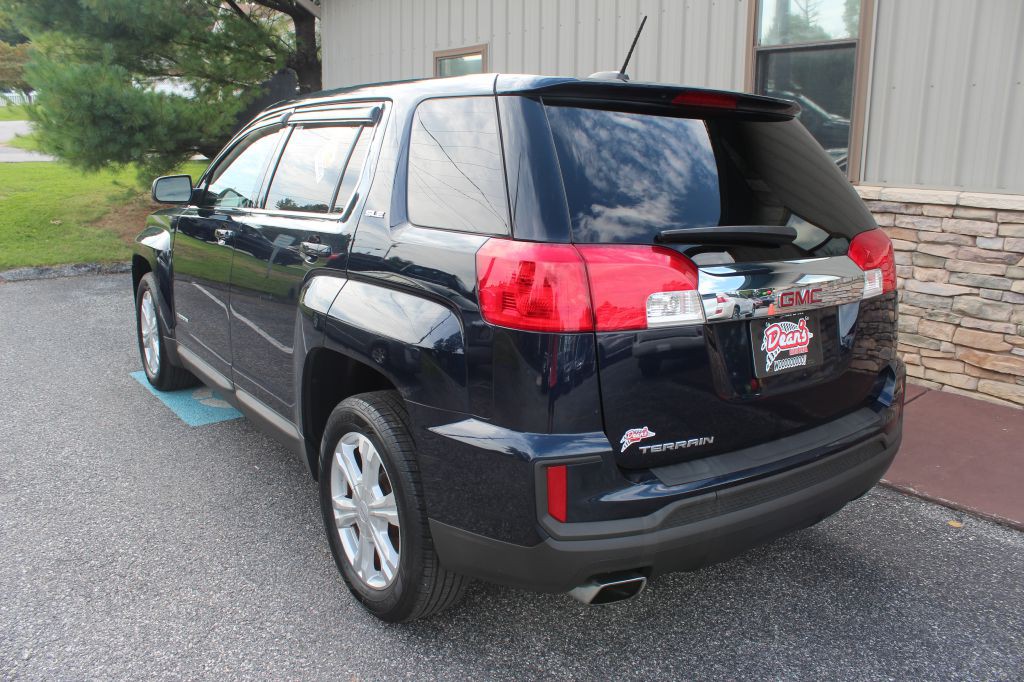 2017 GMC Terrain Image 7