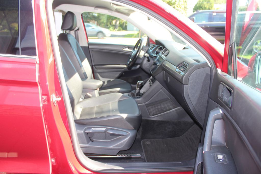 2018 Volkswagen Tiguan Image 16