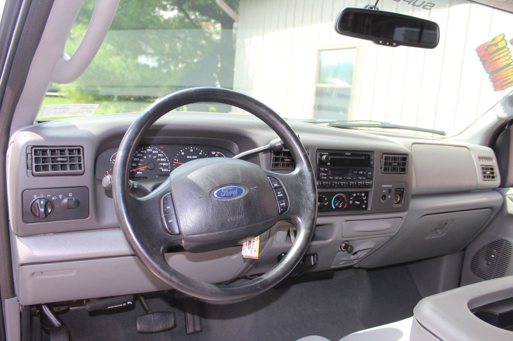 2004 Ford F-250 Image 16