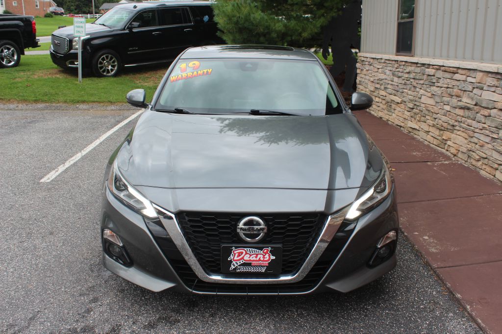 2019 Nissan Altima Image 2