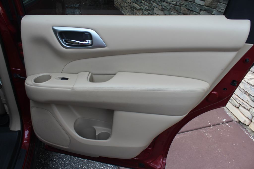 2019 Nissan Pathfinder Image 15