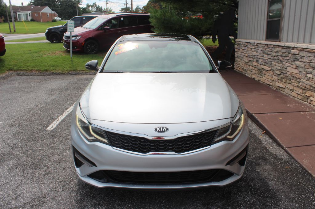 2020 Kia Optima Image 2