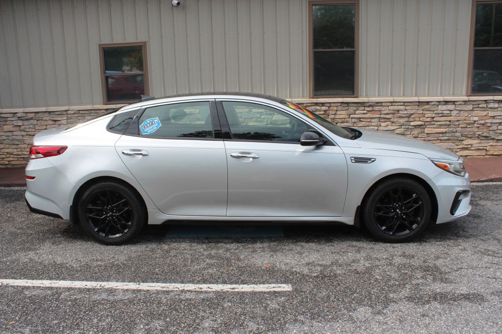 2020 Kia Optima Image 4